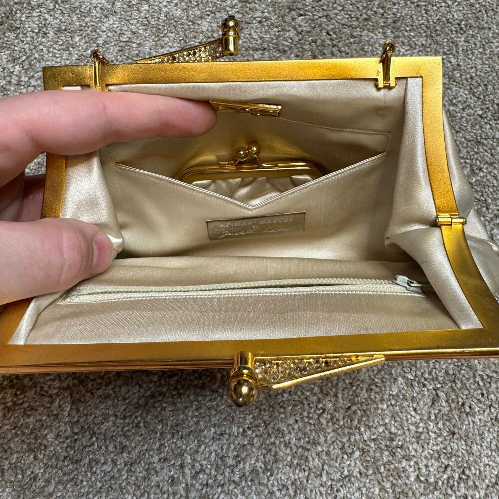 Judith Leiber Satin & Swarovski Crystal Clutch Crossbody Evening Bag - Picture 4 of 7